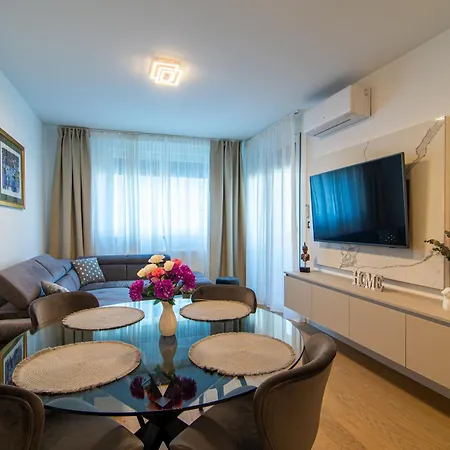 Flexible Selfcheckins 63 - Zagreb - Loggia - Brand New Appartement Buitenkant foto