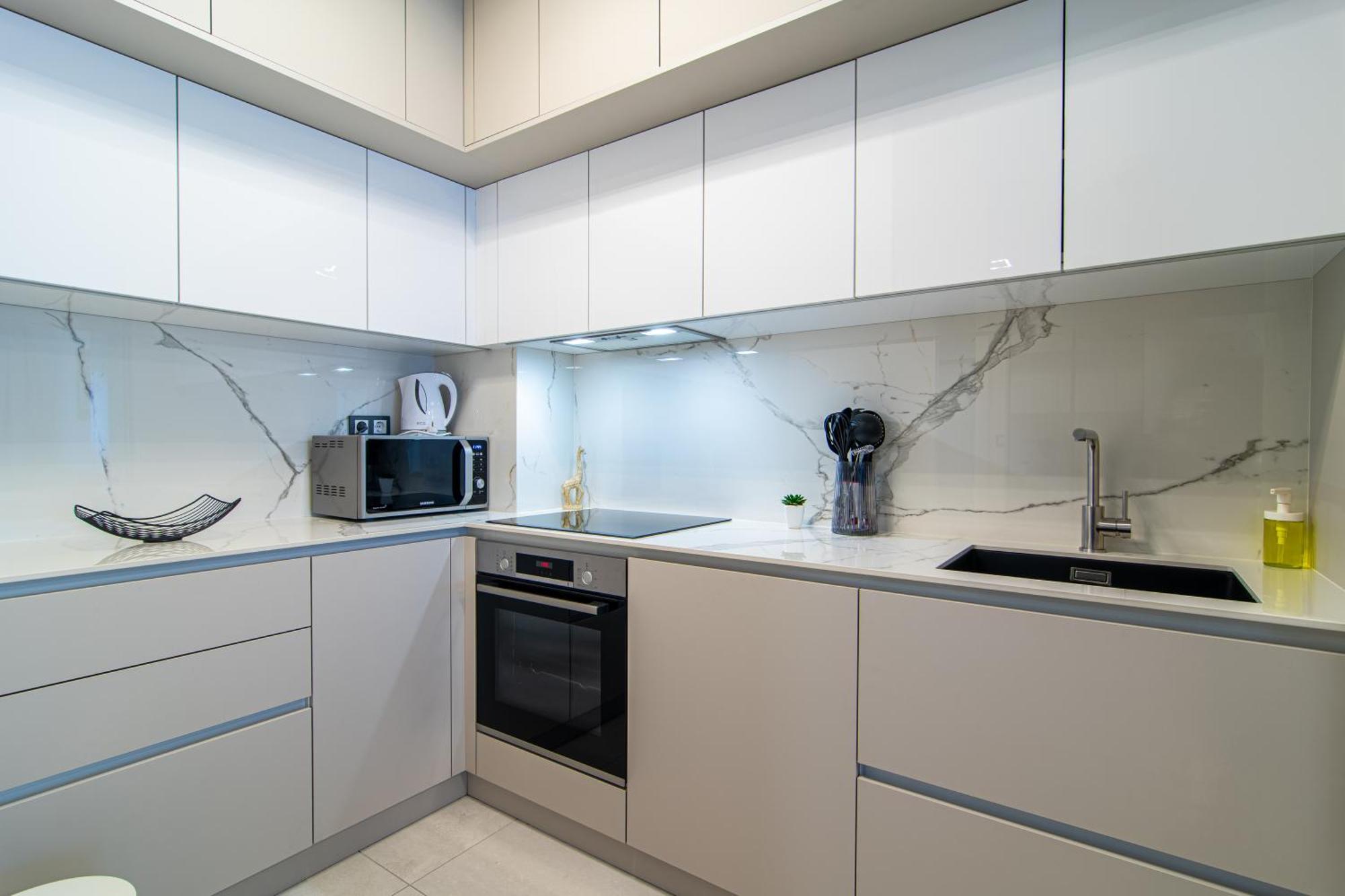 Apartment Flexible Selfcheckins 63 - - Loggia - Brand New *